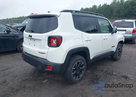 2023 Jeep Renegade Trailhawk 4X4 из США, поврежденный, VIN ZACNJDC17PPP43612